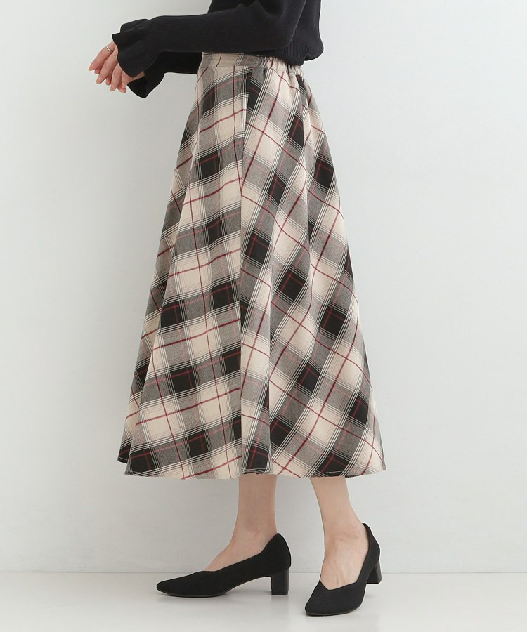 【S-LL】立体感が際立つ モールチェックフレアスカート3