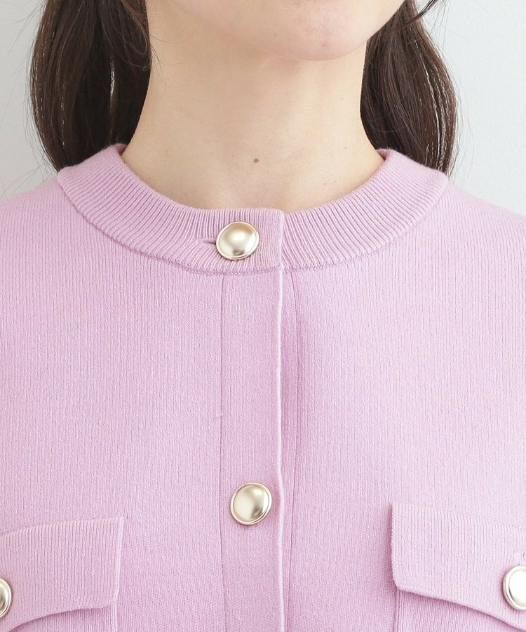 金ボタンがアクセント ニットジャケット17