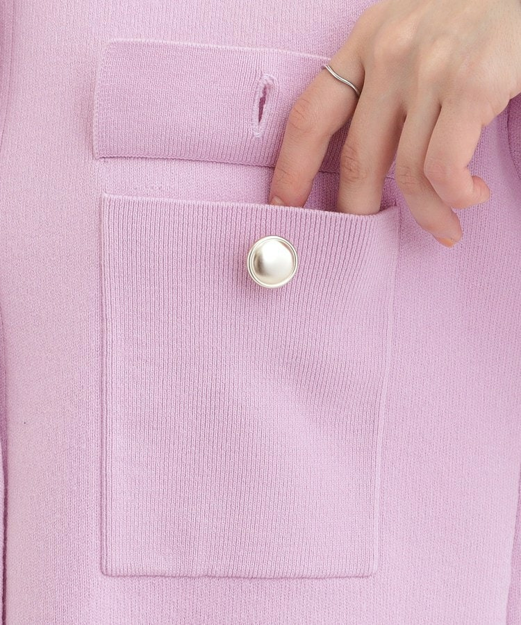 金ボタンがアクセント ニットジャケット18