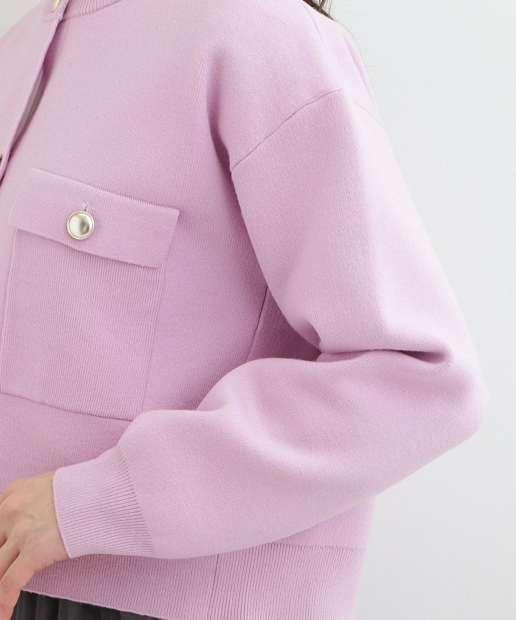 金ボタンがアクセント ニットジャケット19