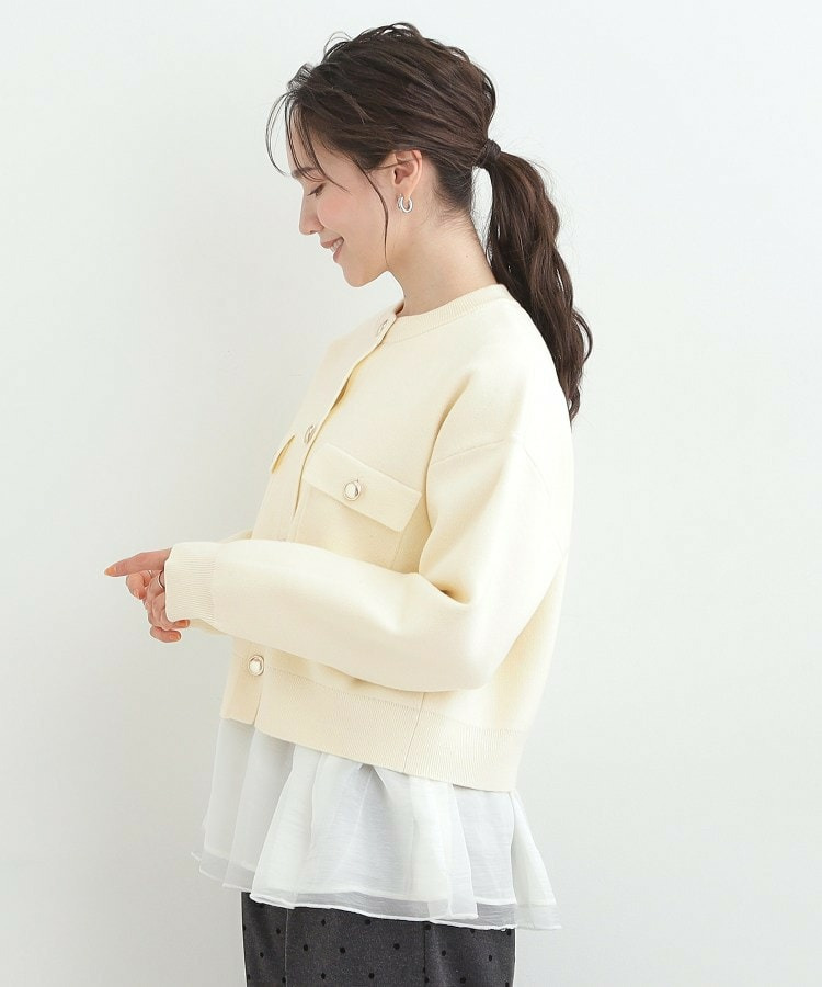 金ボタンがアクセント ニットジャケット3