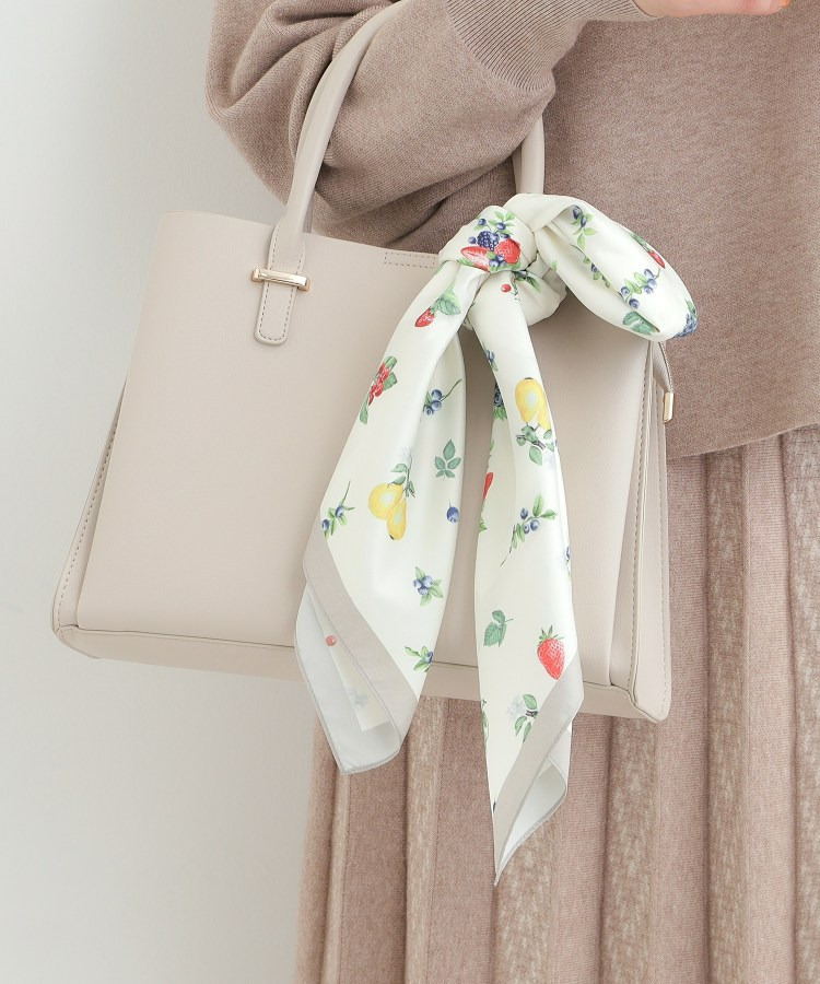 大判プリントスカーフ(88×88cm)4