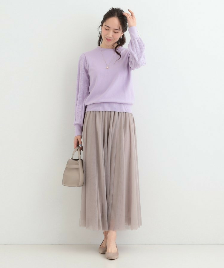 コンパクト見えが大人かわいい お袖編み柄ニット12