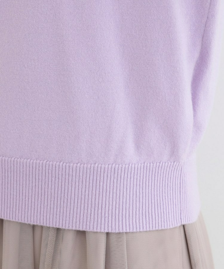 コンパクト見えが大人かわいい お袖編み柄ニット19