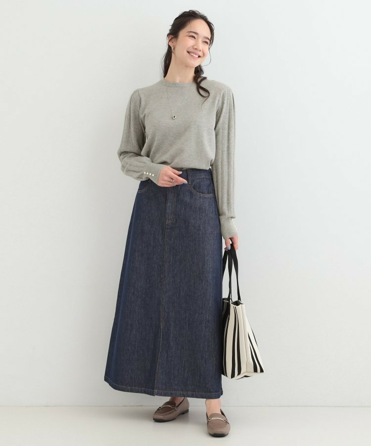 コンパクト見えが大人かわいい お袖編み柄ニット4