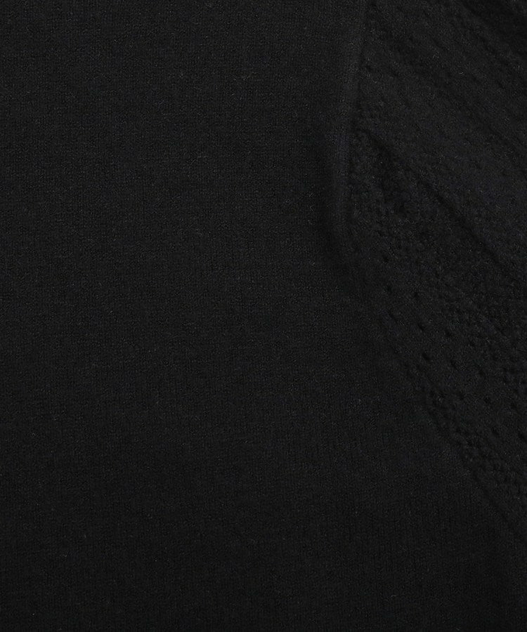 コンパクト見えが大人かわいい お袖編み柄ニット9