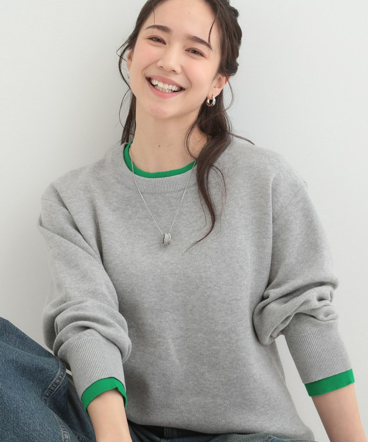 配色が上品 スウェットライクニット