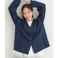 無地柄がコーデのアクセントに Vネックカーディガン