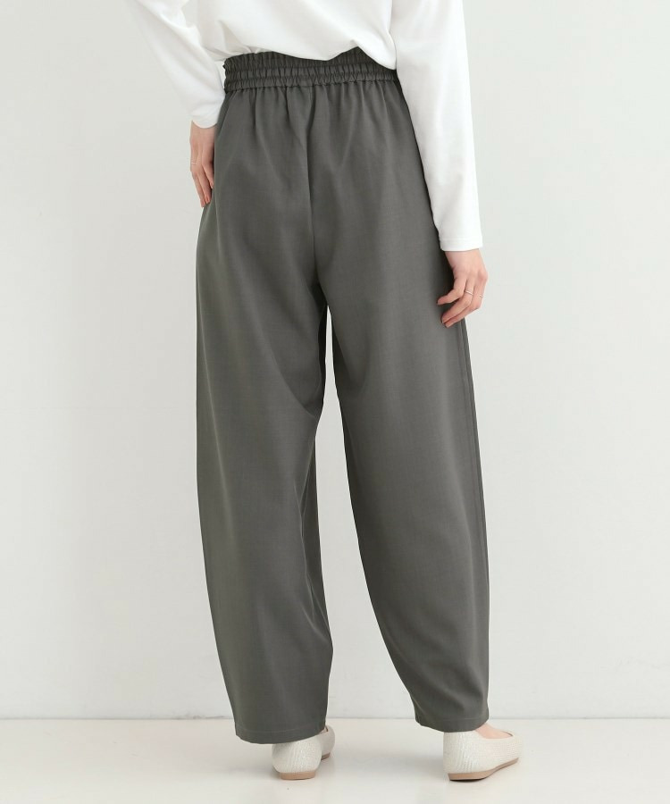 タックバギーカーブパンツ3