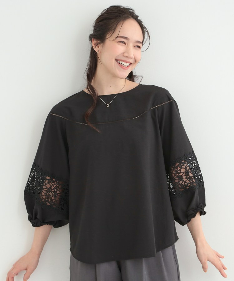 【洗濯機可/S-LL】透かし編み柄が上品な レース切り替えブラウス1