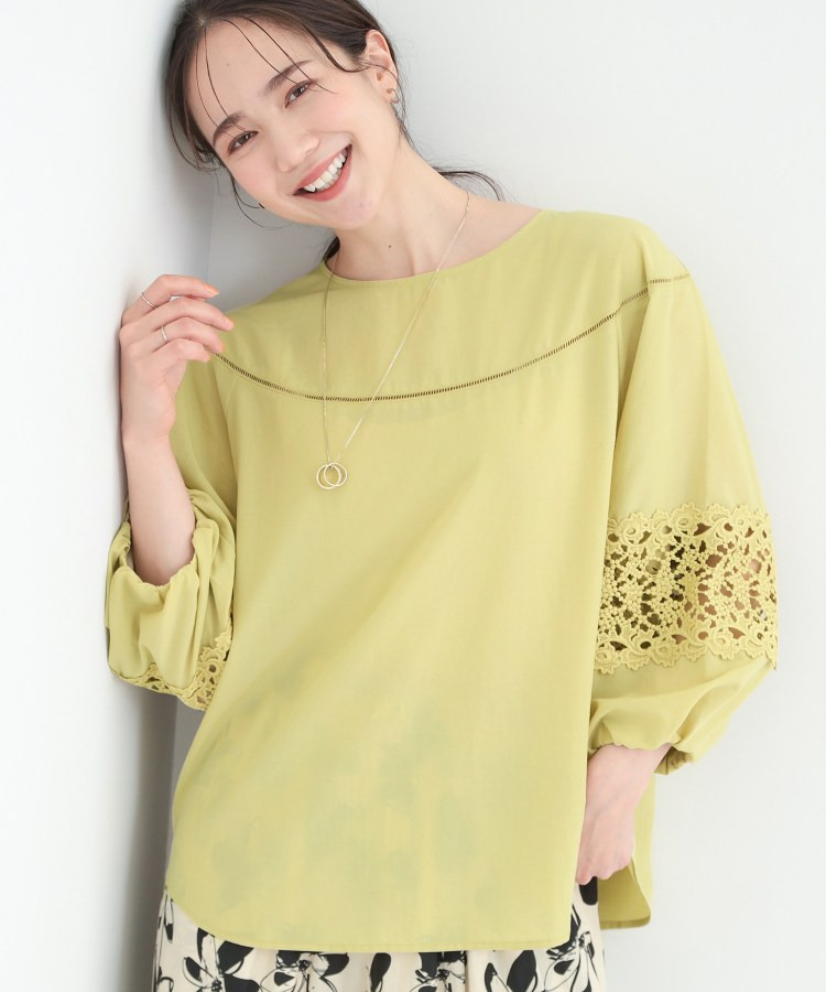 【洗濯機可/S-LL】透かし編み柄が上品な レース切り替えブラウス1