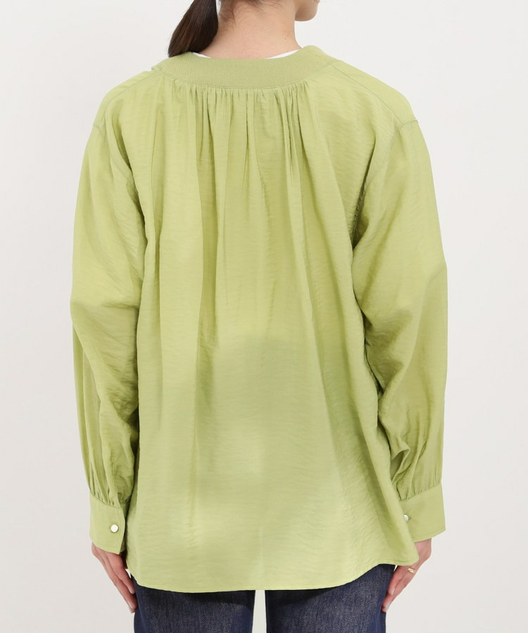 シアーVネックブラウス16