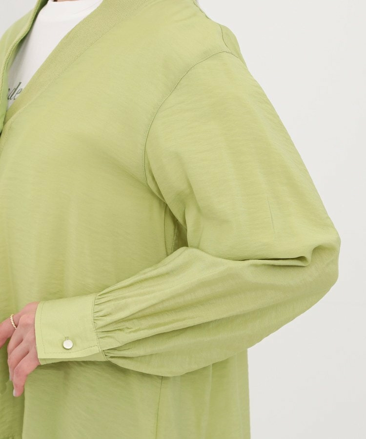 シアーVネックブラウス18