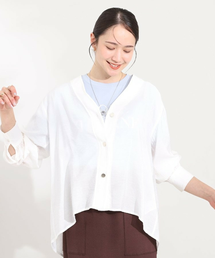 シアーVネックブラウス2