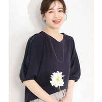 【ストレッチ/洗える】カットジョーゼット スリットレーススリーブトップス