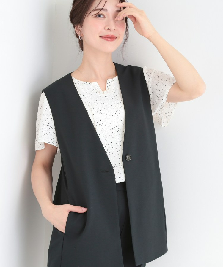 【セットアップ可/洗濯後しわになりにくい/S-LL】シンプルで合わせやすい ノーカラージレ