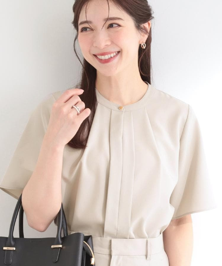 【ひんやり/吸水速乾/セットアップ可】洗濯後しわになりにくい　タックブラウス