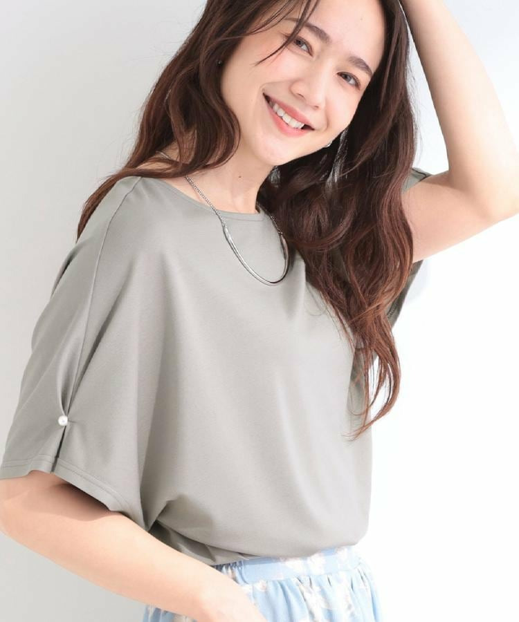 【洗濯機可/S-LL】フェイクパールがアクセント お袖タックドルマンブラウス