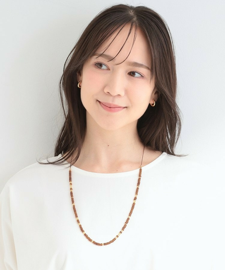 紐ビーズネックレス