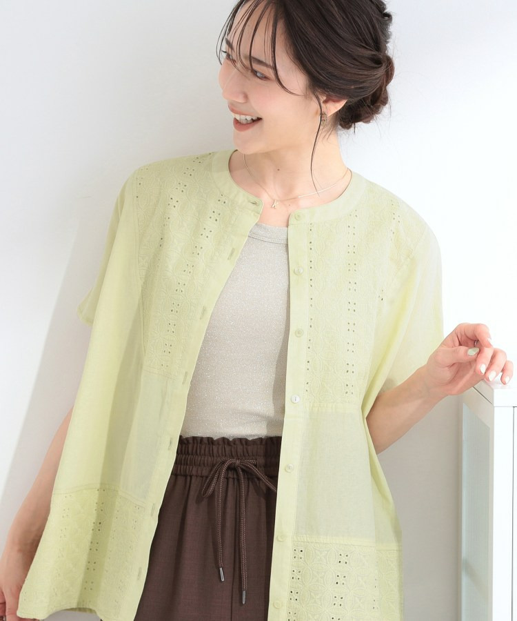 刺繍切り替え前あきブラウス