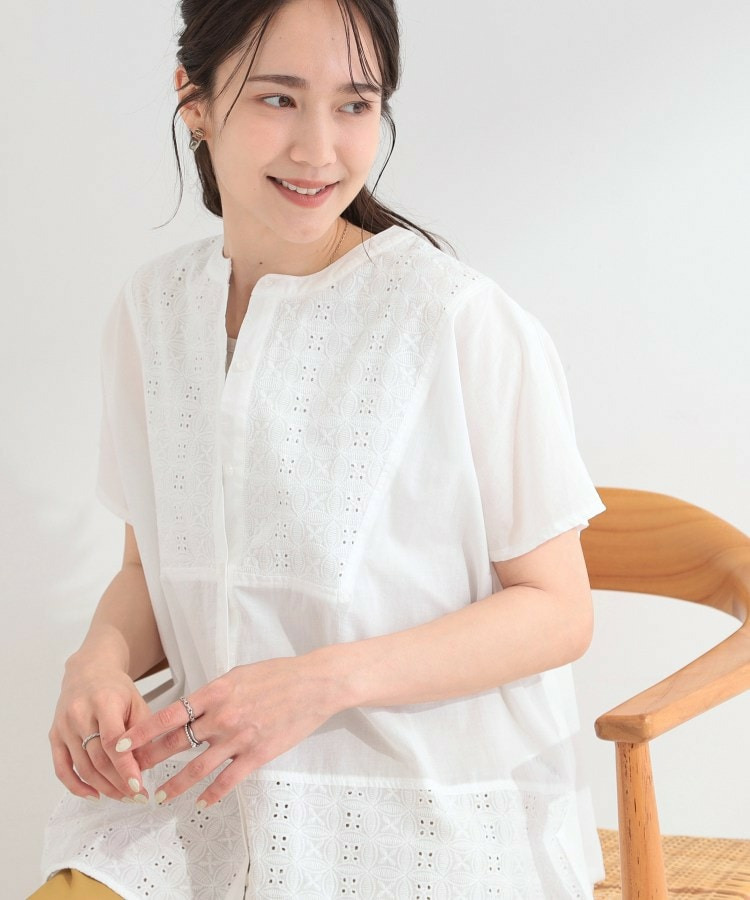 刺繍切り替え前あきブラウス1