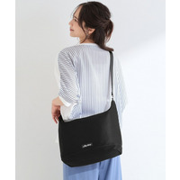 メッシュショルダーバッグ