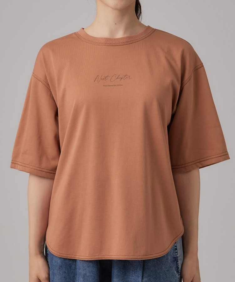 【体型カバー】インせず着られる 配色ステッチロゴTシャツ14