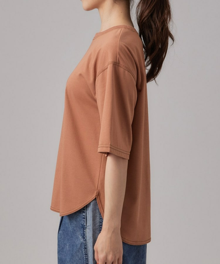【体型カバー】インせず着られる 配色ステッチロゴTシャツ15
