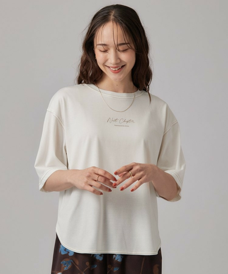 【体型カバー】インせず着られる 配色ステッチロゴTシャツ2
