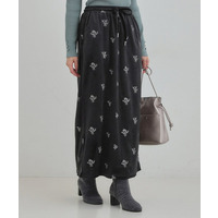 刺繍ベロア調ナロースカート