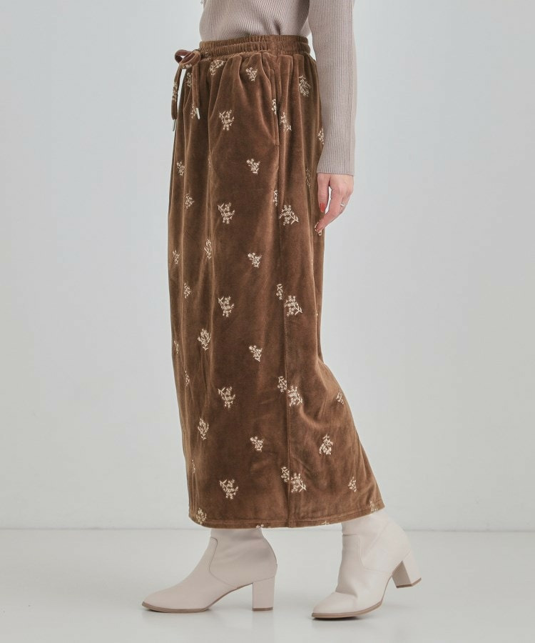 刺繍ベロア調ナロースカート3