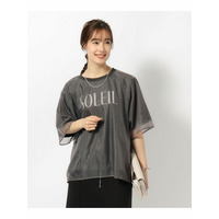 上品なシアー感 ロゴプリントTシャツ
