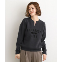 カレッジロゴキーネックニット