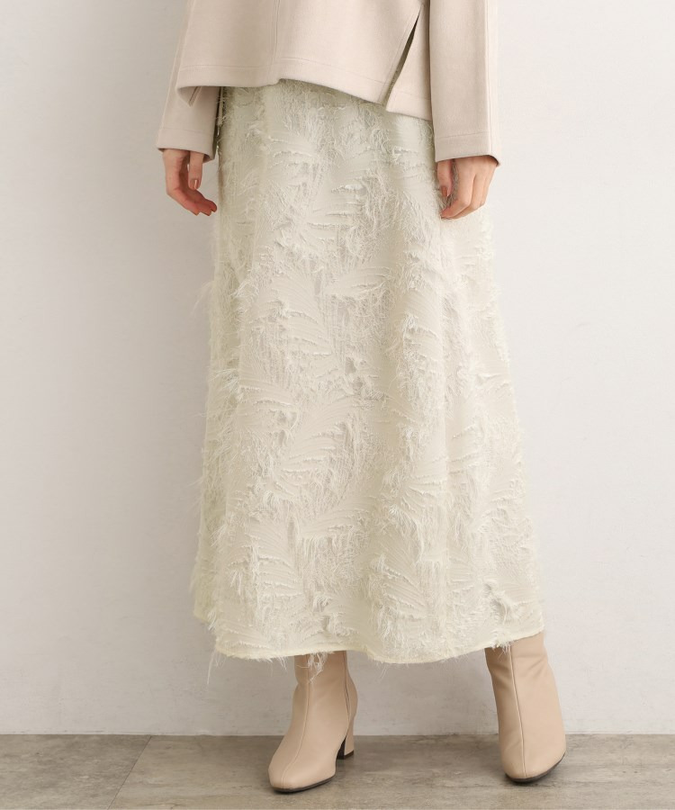 纏うだけで気分が華やぐ 主役級シャギースカート1