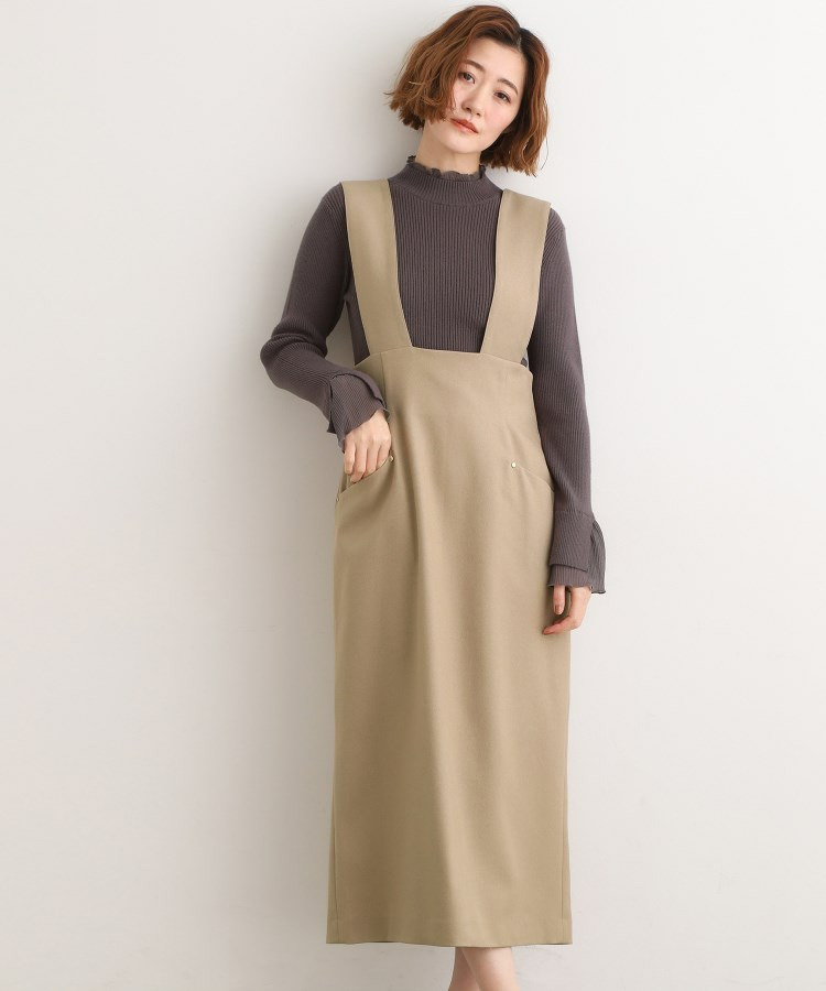 上品さと快適さを両立、美シルエットなハイウエストサス付きスカート10