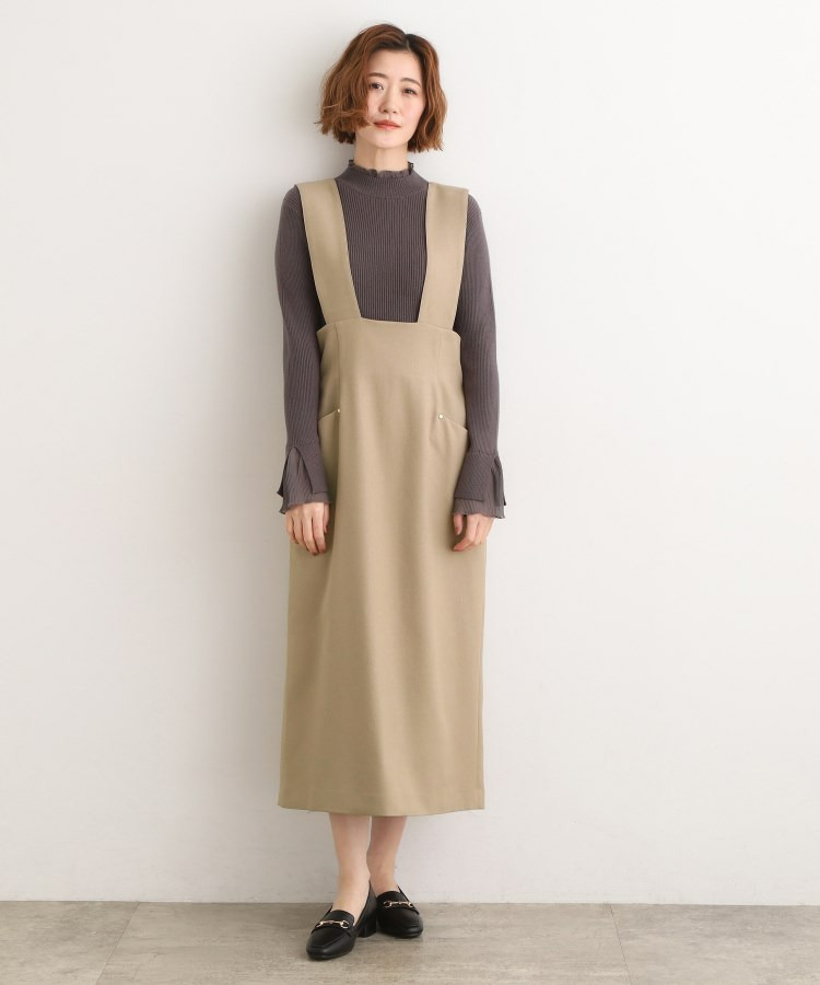 上品さと快適さを両立、美シルエットなハイウエストサス付きスカート12