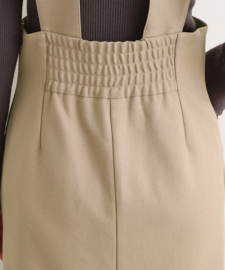 上品さと快適さを両立、美シルエットなハイウエストサス付きスカート19