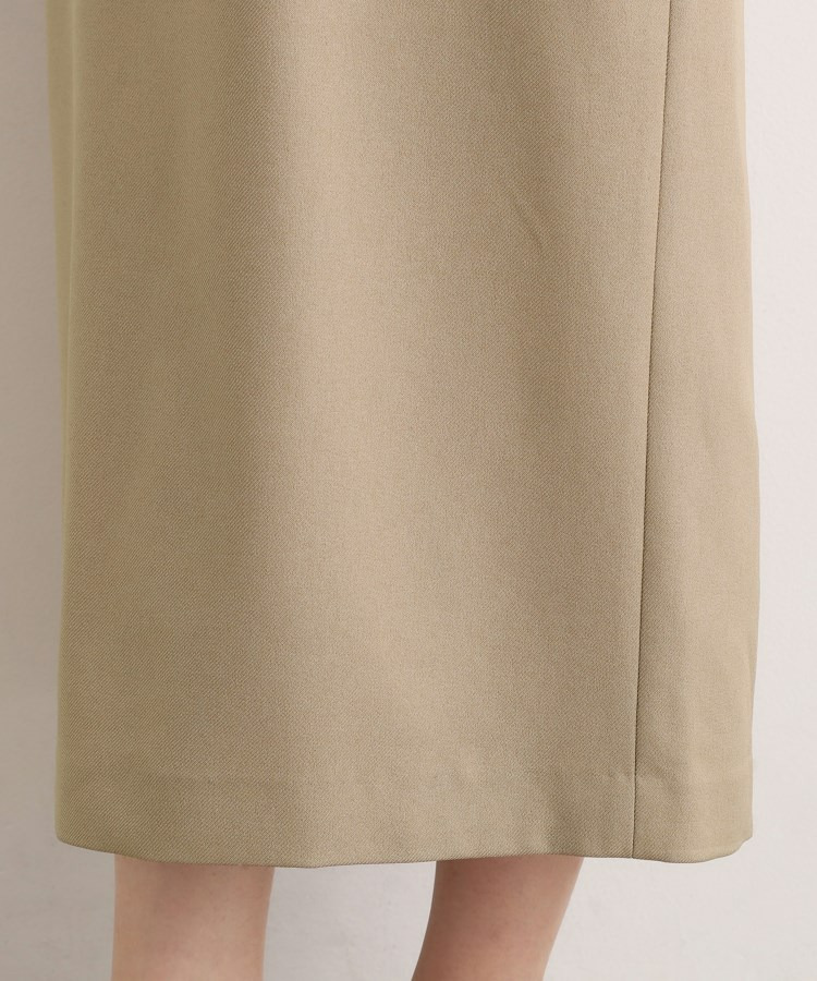 上品さと快適さを両立、美シルエットなハイウエストサス付きスカート21