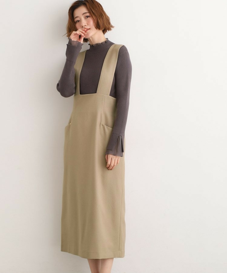 上品さと快適さを両立、美シルエットなハイウエストサス付きスカート1