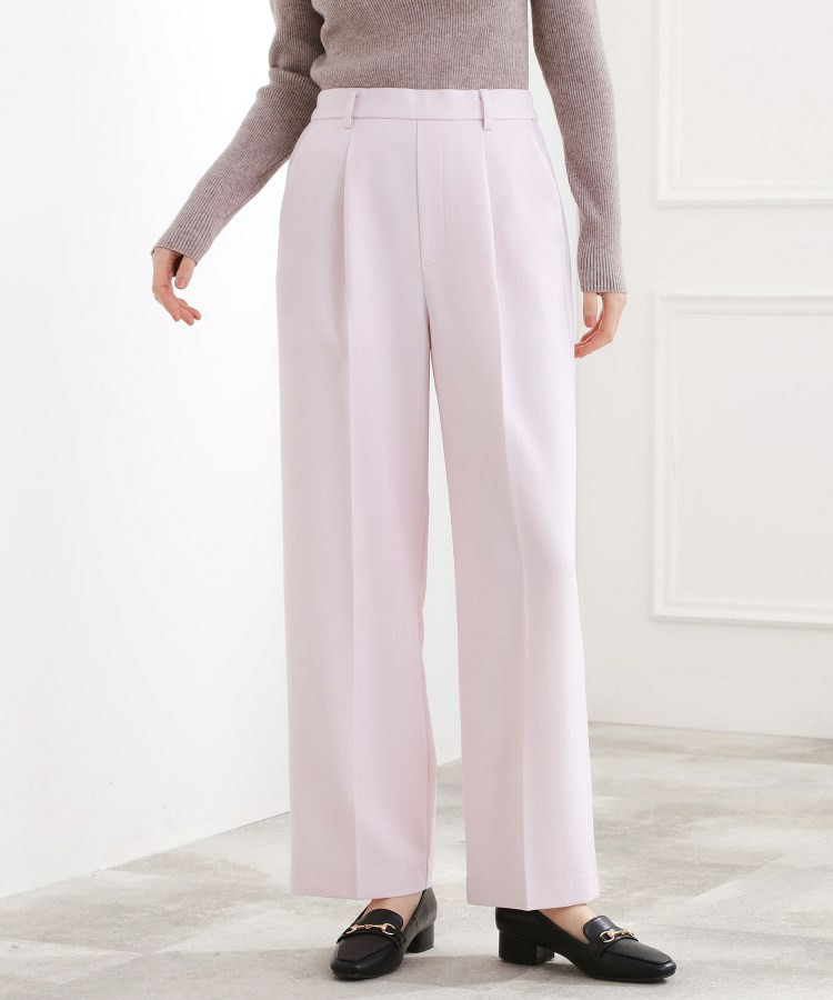 スタイリングが上品に決まる、ウールライクワイドパンツ