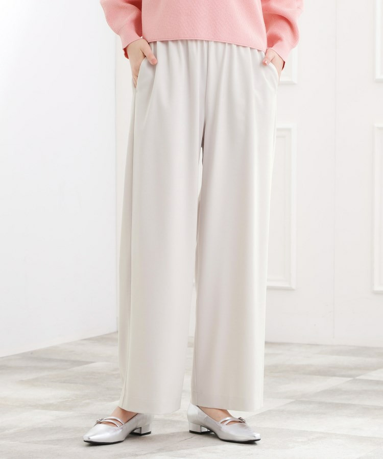 きれい見えとイージーな着心地を両立した、ウエストシャーリング ワイドパンツ1