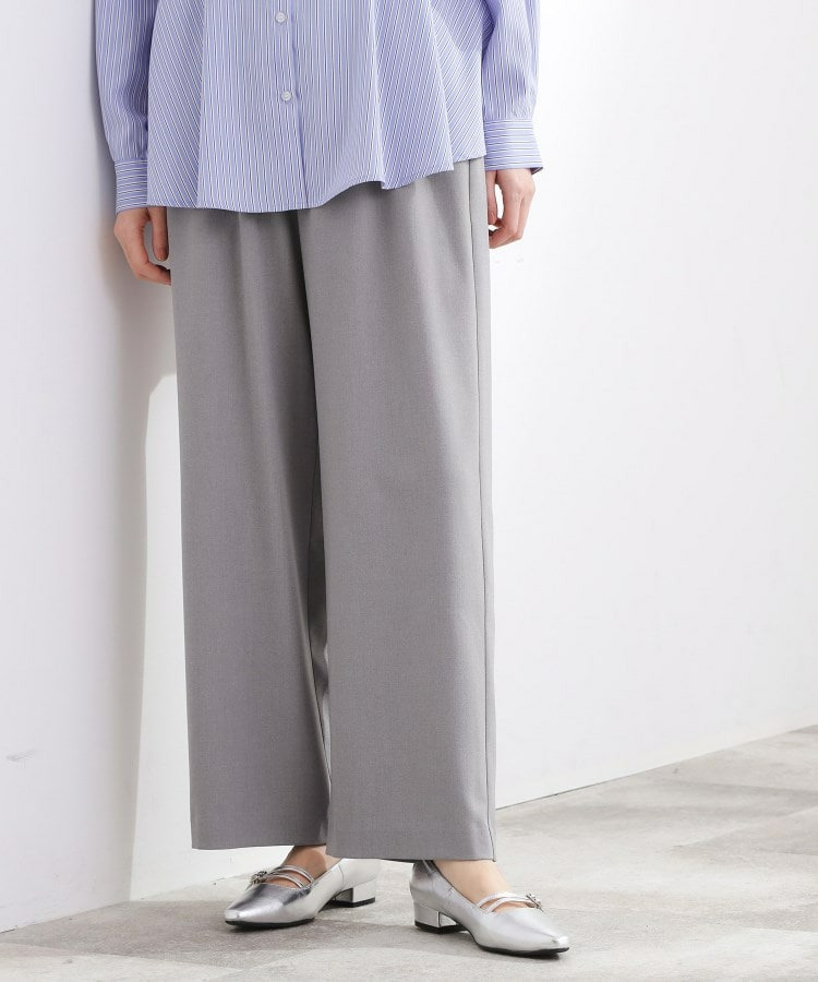 きれい見えとイージーな着心地を両立した、ウエストシャーリング ワイドパンツ1