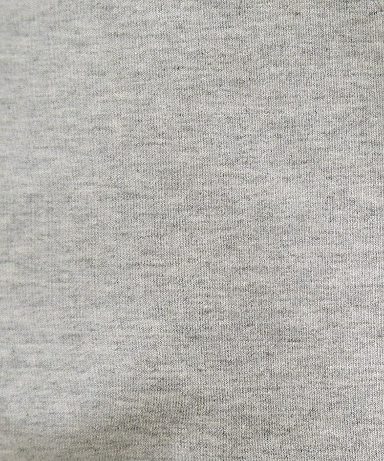 軽やかに羽織れてシーズンレスに活躍! 大人のジップパーカー9