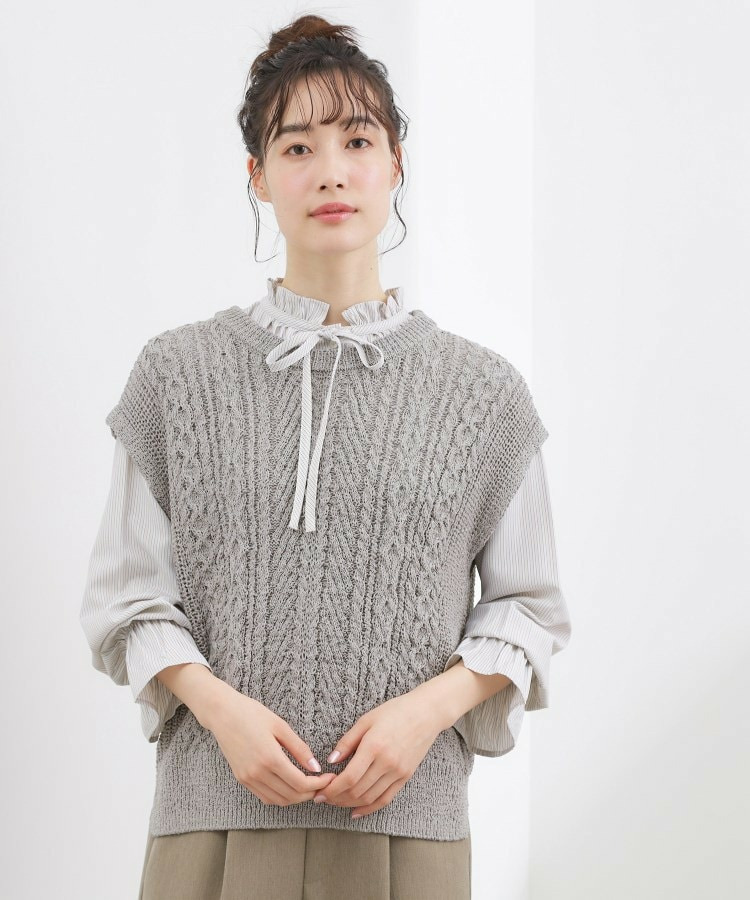 リリヤーンケーブル ニットベスト2