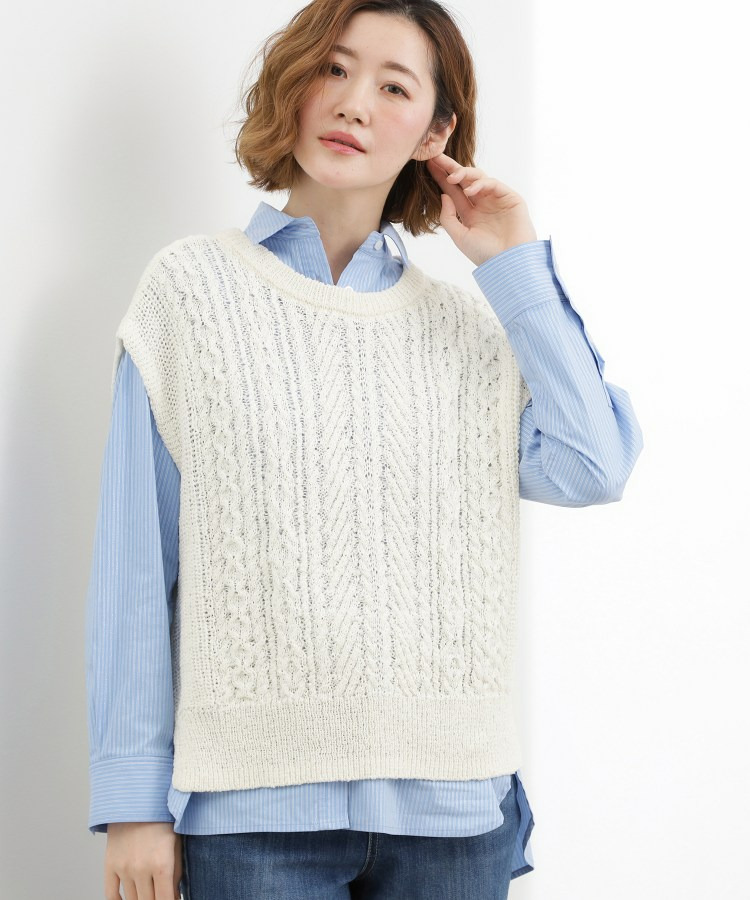 リリヤーンケーブル ニットベスト1