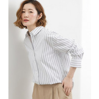 【貴島明日香さん着用】一度着たら手放せない、驚きの伸びを備えたコットンナイロンストレッチシャツ