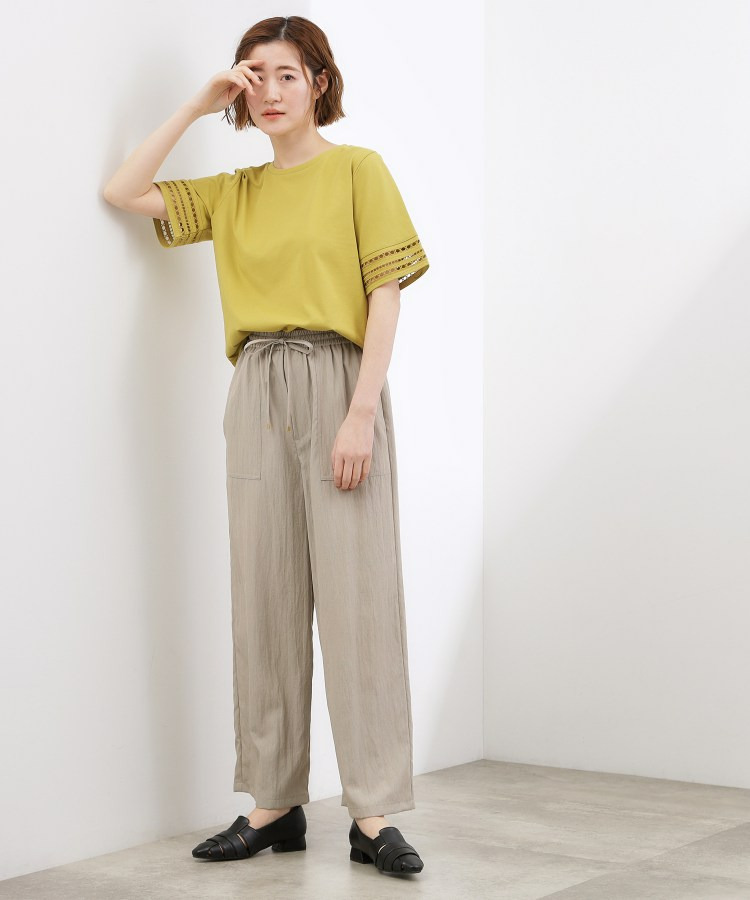 【二の腕カバー】袖口透かし刺繍Tシャツ12