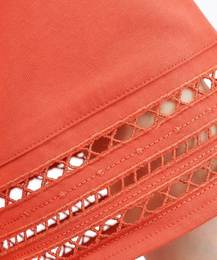 【二の腕カバー】袖口透かし刺繍Tシャツ17