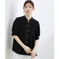 スモッキングタックブラウス