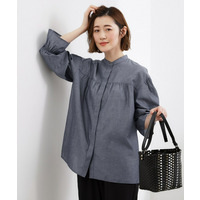 【貴島明日香さん着用／イージーケア／接触冷感】麻ブレンドスタンドギャザーシャツ
